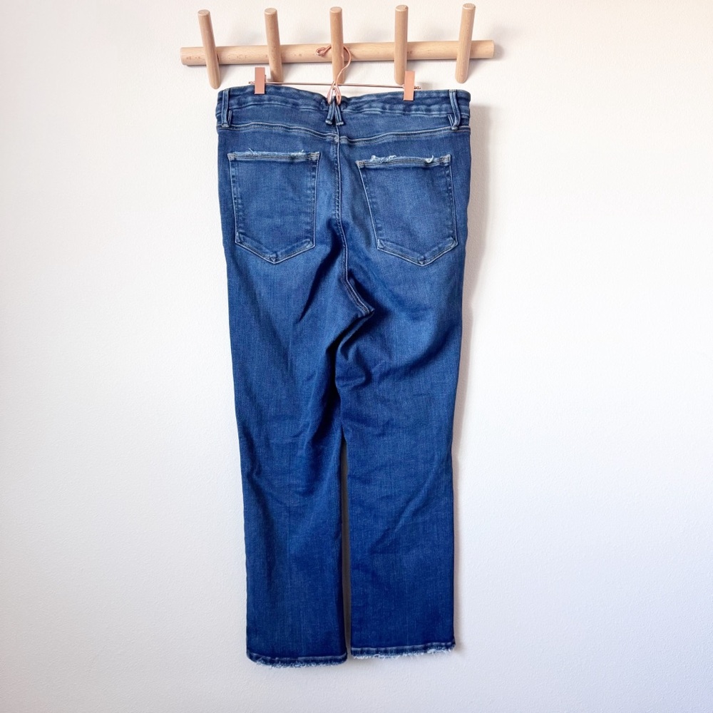 Good American Straight Leg Jeans - Picture 4 of 11
